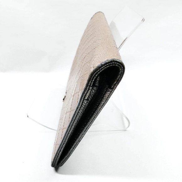 Gorgeous “Chanel” Gold And Silver Leather Wallet - Picture 12 of 14